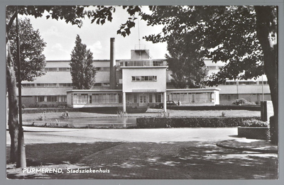 WAT001012980 Het Stadsziekenhuis ontworpen door de Purmerendse architecten Jan Plas en Corn.Koning en gebouwd door ...