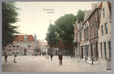 WAT001013014 Het Slotplein met in het midden achteraan het Waaggebouw