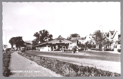 WAT001013042 NACO busstation. De NACO (Nederlandsche Auto Car Onderneming) breide erg uit tussen 1924 en 1946.Ze namen ...
