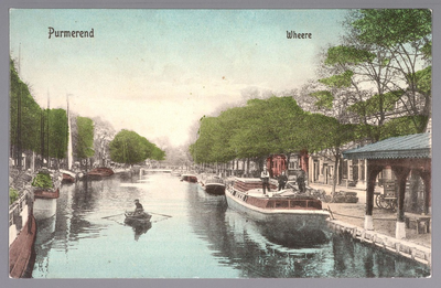 WAT001013080 Rechts de Venediën met visbank/vismarkt en links de Weerwal en in het midden achteraan de Bierstekersbrug.