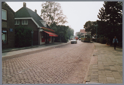 WAT001001731 Dorpstraat Landsmeer. Slagerij Brenk, later slagerij van Jan Louman.