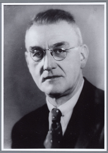 WAT001001921 Burgemeester Cornelis Pieter van der Sluijs, geboren op 09-02-1884 te den Bommel. Burgemeester van 1923 ...