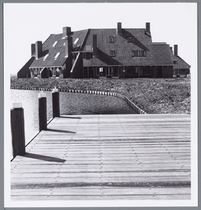 WAT001002267 Huizenblok aan de Oosterweg / Ooster Ee