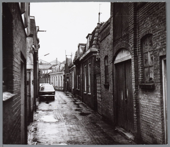 WAT001004564 Zuidersteeg onevenzijde.