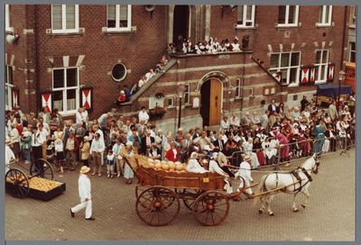 WAT001005427 Purmerend 500 jaar marktstad. Historische optocht