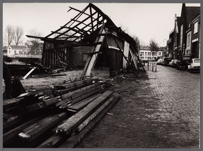 WAT001008064 Sloop oude veilingloods van Afslagvereniging Beemster,Purmerend en Omstreken, de laatste jaren gebruikt ...
