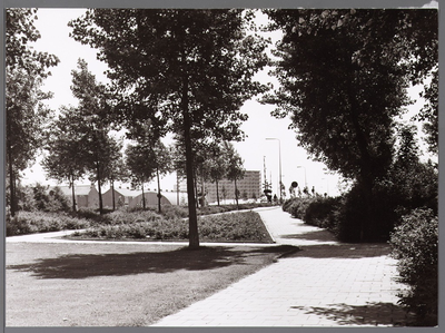 WAT001008212 Spoorwegovergang Churchilllaan.