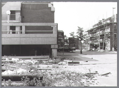 WAT001008736 Purmerend, Ipendamstraat. Flat in aanbouw.