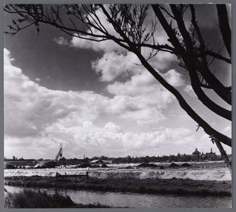 WAT001009127 Terrein ten westen Burgemeester D.Kooimanweg.Vanaf Overweersepolderdijk.