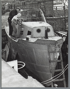 WAT001010201 Vrijetijdsbesteding. Hiemstra bouw en jacht.Bij de Where, zijde Purmerweg.