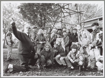 WAT001017419 Zenddag.Scoutinggroep Lamoraal van Egmond in Purmerend.groepsleider George van Ravensberg doet zijn best ...