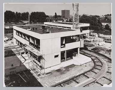 WAT001017678 Aletta Jacobslaan 1-5, belastingkantoor/arbeidsbureau in aanbouw.