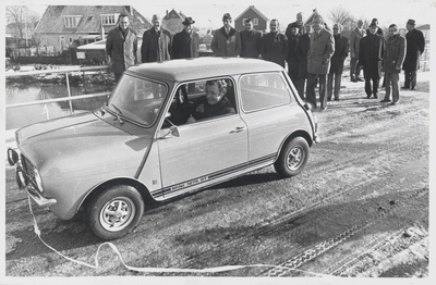 WAT003000934 Opening brug Hellingweg