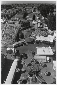 WAT003005776 Opbouw kermis