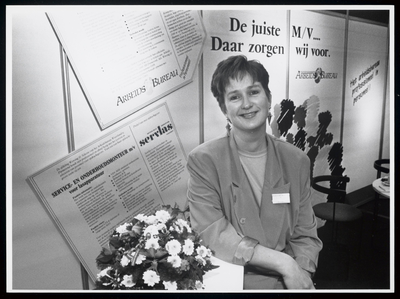 WAT003006517 De Vrouw én Werkwinkel, een instelling begeleidt vrouwen op weg naar de arbeidsmarkt en probeert aan de ...