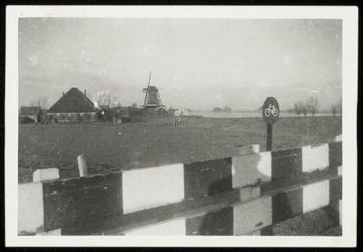 WAT050000160 Uitzicht op de houtzaagmolen