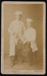 1820 -22 Portret van twee jongens, in wit kostuum met drinkbekers?, 1887-01-01