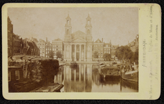 1821 -7 Amsterdam, de Leprozengracht gezien richting de Mozes en Aäronkerk., 1860-01-01
