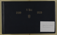 1194 -0184 Herinneringsalbum, aangeboden aan Mevrouw B. van Marle Cost Budde op 8 mei 1939, bij haar 40-jarig jubileum ...