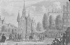 464 Glasnegatievencollectie JW Jansen: Brink, De Waag. Franse troepen in Deventer. afbeelding van een gravure ...