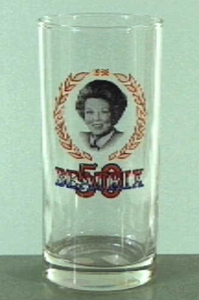 JMD-G-380 Glas, Glas, Beatrix 50 jaar.