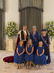 JMD-OP-2423 Kleurenfoto, Statieportret Koninklijke Familie met Prinses Beatrix.