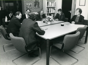 1330 - Ondertekening overeenkomst met Kadaster Flevoland inzake bijhouding van kaart-projecten GKBN, in het ...