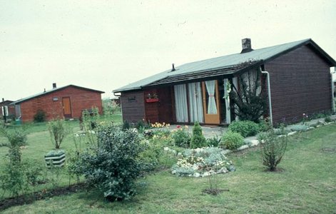 2089 - Huisjes van de Stichting Bos en Heide in het Larserbos