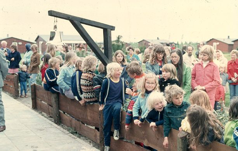 2096 - Opening kampeerterrein Bos en Heide in het Larserbos