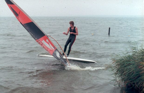 2432 - Windsurfen op Het Veluwemeer