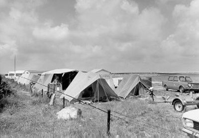 317 - Camping 'De Bulke', gezien vanaf de dijk