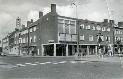 41 - Winkels hoek Beursstraat-Lange Nering