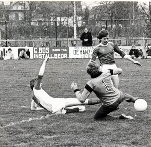 9777 - E.S.C.- tegen Veluwse Boys (3-3)