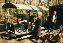 N 2206 - Het van Vloten wagonnetje, dat vroeger ook dienst gedaan heeft van station Nunspeet naar Het Ronde Huis, waar ...