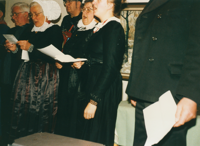 11353 - vlnr. Lammert Bonhof, Wim van de Pol, Bartus v.d. Hoorn, Renate van de Brink, Van de Brink