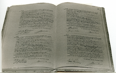 4896 - Register van overledenen uit 1899 waarin onder aktenummer 236 het overlijden van Ds. Frans Lion Cachet is ...
