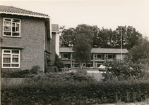 6211 - Bejaardentehuis Rehoboth. Rechts is de vleugel die er het laatst is bijgebouwd. In 2014 is dit weer afgebroken