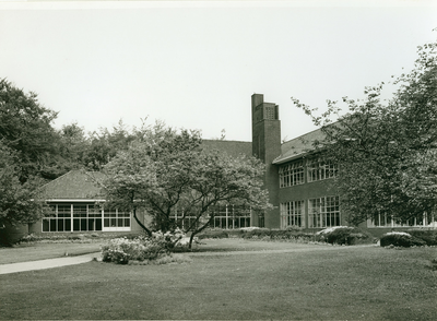 6542 - School 'Groot-Emaus';nu 'Kwadrant'