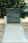 8481 - Grafsteen van het echtpaar Van Donkersgoed-Amptmeijer