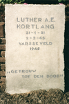 8488 - Grafzerk van Luther Anne Elisa Kortlang, lid van het verzet, werd gezocht door de Sicherheitsdienst en ...