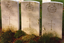 8584 - De Canadese begraafplaats in Groesbeek. Ook In Bergen op Zoom en Holten zijn Canadese begraafplaatsen. Op alle ...