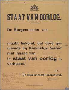 snv008000090 23, Staat van Oorlog - De Burgemeester van Ermelo maakt bekend, dat deze gemeente bij Koninklijk Besluit ...