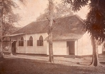 23 Binnenzijde van kerkgebouw (nr.22) met protestants kerkinterieur, Ambon, Tanpa tahun