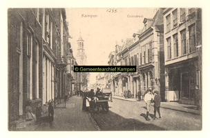 F001255 Oudestraat, gezien ter hoogte van de Zeepzieders-steeg, rechts - richting Nieuwe Toren.