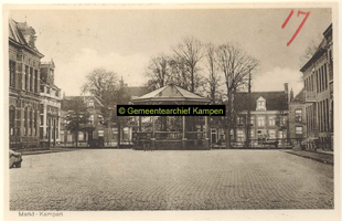 F001141 Christelijke school (gebouw is in 1889 verlaten door hotel Breijinck en gesloopt) in 1905 opgeleverd.Voormalig ...