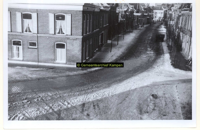 F006581 Graafschap, gezien vanaf de kruising Bovenhavenstraat/IJsseldijk.