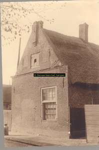 F000823 Woning aan de Greenterweg, gezien vanaf de hoek Noordweg/Greenterweg.