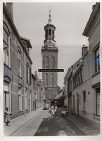 F001703 De Nieuwe Toren werd naar een ontwerp van Philips Vingboons tussen 1648 en 1664 als klokkentoren gebouwd. De ...