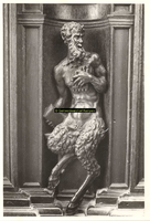 F001437 Detailfoto van de lambrizering in de Schepenzaal van het Oude Raadhuis te Kampen, thans museum.