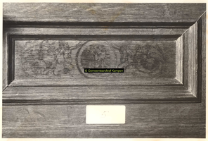 F001420 Detailfoto van de lambrizering in de Schepenzaal van het Oude Raadhuis te Kampen.